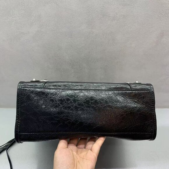 Balenciaga LE CITY MEDIUM BAG IN BLACK - Picture 7 of 7